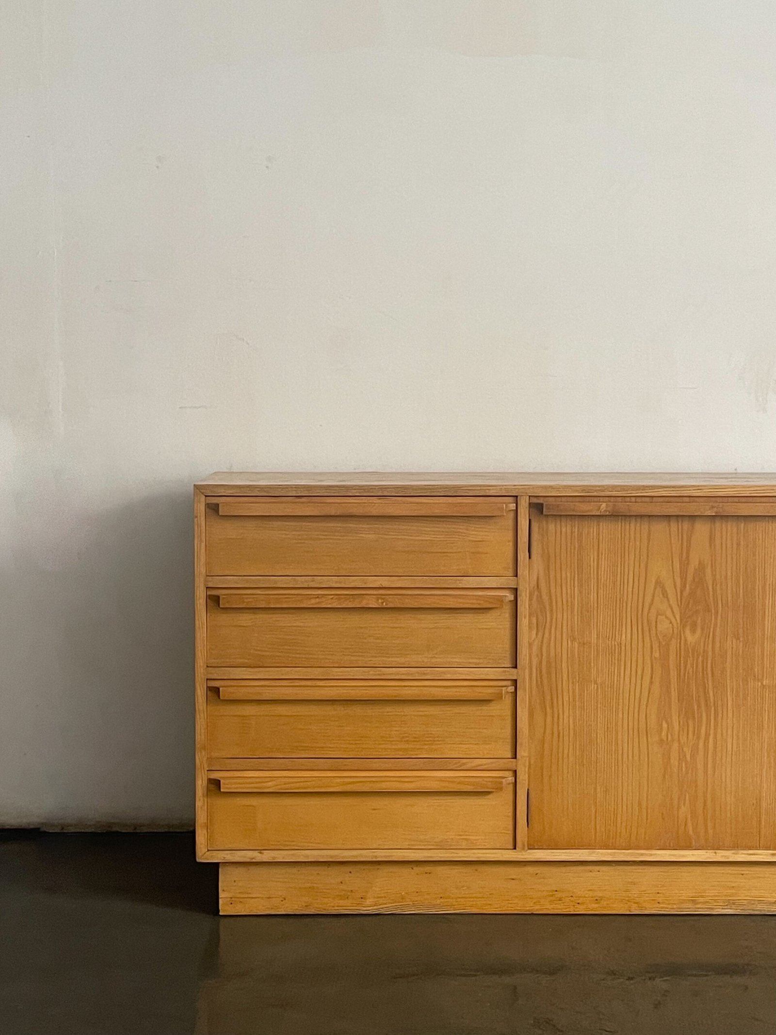 8D674329-AE78-45BE-B297-F252A830DF3A